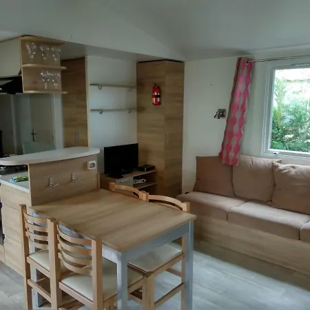 מלון Mobilhome 433 La Palmyre 4*