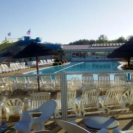 Mobilhome 433 La Palmyre Holiday park
