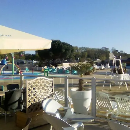 Holiday park Mobilhome 433 La Palmyre Les Mathes